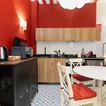 The Little Village Апартаменты *