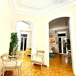 El Palacete Gran Via *