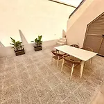 Filologo Sanelo Luxury Βαλένθια