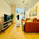 Apartman Ori A Cool & Wide Next To Historic Center *