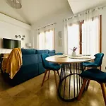 Apartment Abat 3 Cool & Wide Duplex Next To The Cathedral Valencia