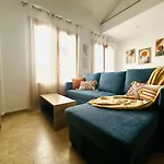 Apartment Abat 3 Cool & Wide Duplex Next To The Cathedral *
