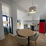 Apartment Travel Habitat Bioparc