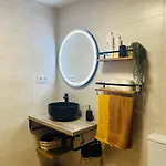 Duplex Tipo Loft De Estilo Selvatico Y Safari, Con Encanto Y A Pasos Del Mar شقة *