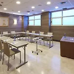 Hotel Nh Center 4*