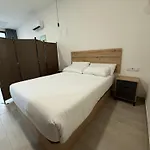 아파트 Comodo Ciudad De Artes Wifi Ac 발렌시아