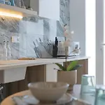 Uy - Loft Acogedores Y Modernos Estudios Cerca De La Estacion Joaquin Sorolla * Valensiya
