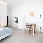 Uy - Loft Acogedores Y Modernos Estudios Cerca De La Estacion Joaquin Sorolla Daire