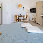 Uy - Loft Acogedores Y Modernos Estudios Cerca De La Estacion Joaquin Sorolla Daire Valensiya