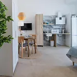 Uy - Loft Acogedores Y Modernos Estudios Cerca De La Estacion Joaquin Sorolla Valensiya