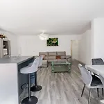 Enjoy Valencia: Deluxe With Terrace Apartment