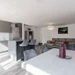 Enjoy Valencia: Deluxe With Terrace Apartment Valencia