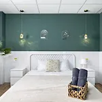 Appartement Cooperativa 8 *