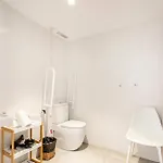 Valencia Guest Bis Suites Ruzafa 4*