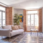 Quart Historic 2 Апартаменты *