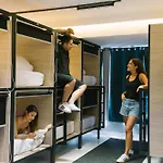 U-nit Park 旅馆 瓦伦西亚