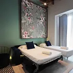 & Co. Quart Boutique מלון