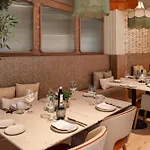 Catalonia Excelsior Hotel