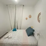Habitación en casa particular Vip En Vivienda Compartida, Muy Céntricas, Ruzafa Centro, Bonitas Y Tranquilas