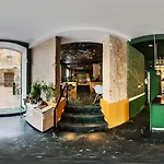 Sh Ingles Boutique Hotel