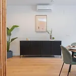 Saristays Urban Chic Loft