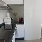 Habitación en casa particular Vip En Vivienda Compartida, Muy Céntricas, Ruzafa Centro, Bonitas Y Tranquilas