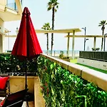 Stylish With Terrace On The Beachfrom 瓦伦西亚