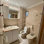 1st Line Direct Access Private Parking Valenza