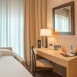 إس إتش فالينسيا بالاس فندق 5*
