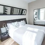Petit Palace Ruzafa فندق 3*