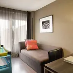 Medium 4*