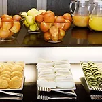 瓦伦西亚媒介酒店