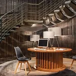 瓦伦西亚媒介酒店