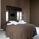 בית הארחה Cosy Embajador ולנסיה