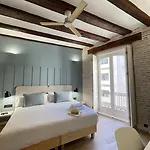 Cosy Embajador