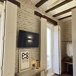 Cosy Embajador