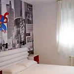 Casual Del Cine Hotel Valencie