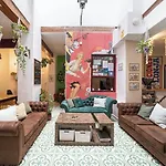 Youth By Feetup * Valencia