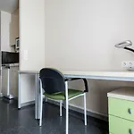 Residencia Universitaria Resa Damia Bonet Apartamento *