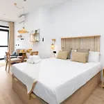 Travel Habitat Nou Mestalla 瓦伦西亚