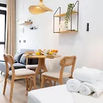 Travel Habitat Nou Mestalla 瓦伦西亚