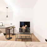 Guastavino By Alma Apartment