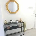 Habitación en casa particular Vip En Vivienda Compartida, Muy Céntricas, Ruzafa Centro, Bonitas Y Tranquilas