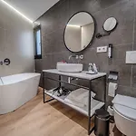 Soho Boutique Turia Hotel 4*