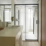 Ξενοδοχείο Hq Arena 3*