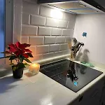 Modern Centric Apartment *