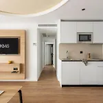 B48 Feria Apart-hotel 4*