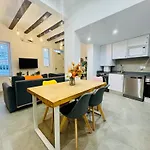 Design & Stylish House In The Center Of Semesterbostad *