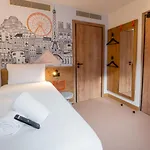 Easyhotel Ciutat Vella