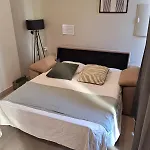 Con Piscina Y Terraza * Valensiya